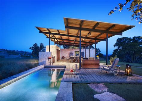 Look at these pavillion style homes. Story Pool House | Lake Flato