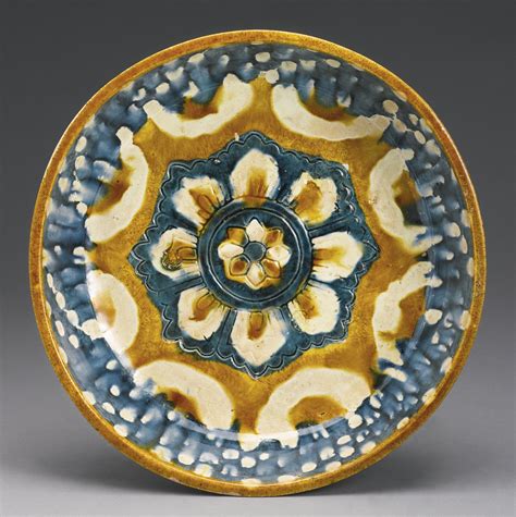 A Rare Large Blue And Sancai Glazed Pottery Basin Tang Dynasty D 10