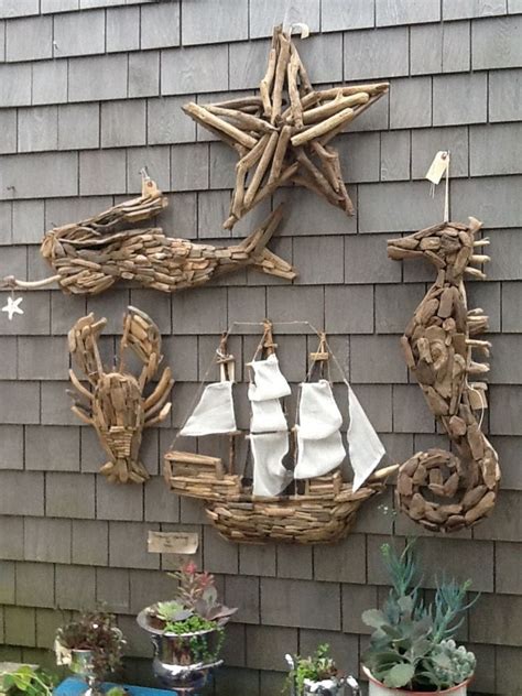 Driftwood Wall Decoration Recycled Crafts