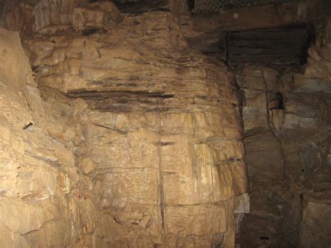 Domepit Vertical Shaft Edwards Avenue Great Onyx Cave Flint Ridge