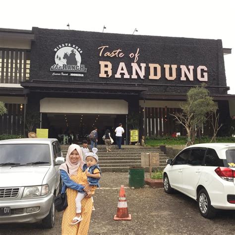 May 15, 2021 · 24 tempat wisata bogor paling kekinian dan instagramable. Review Tempat Wisata Hits, The Ranch Bogor (Part 1)
