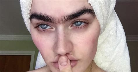 Model Refuses To Pluck Her Unibrow Challenges Beauty Stereotypes