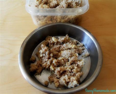A homemade food high in protein from chicken is the best bet for your diabetic cat. Making Homemade Cat Food: The Ultimate Guide - 2017 ...