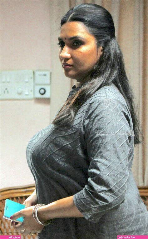Big Boobs Tamil Aunty Only Nudes Pics