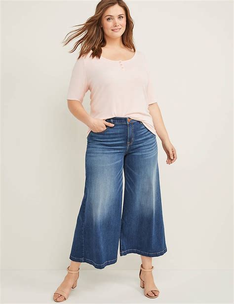 Wide Leg Mid Rise Crop Jean Medium Wash Cropped Jeans Plus Size