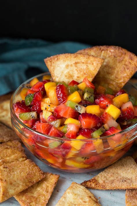 And when you have that many options to choose from, it only makes sense to have a few recipes to serve with them. Fruit Salsa with Baked Cinnamon Sugar Chips - Cooking Classy