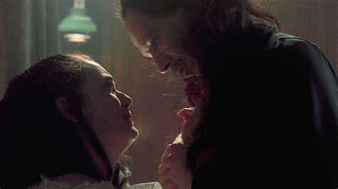 The Dark Power of Faith: 25 Years of 'Bram Stoker's Dracula' - Bloody Disgusting