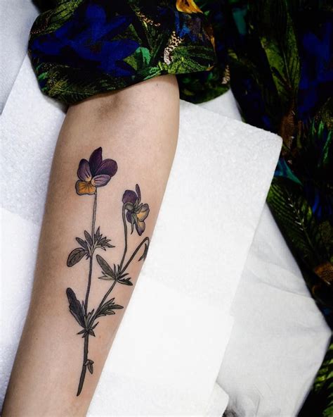 Alle daten und fakten zum spieler und verein finden sie hier. Botanic tattoo on the arm (med bilder) | Tatuering ...