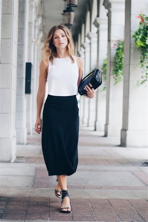 15 Cute Summer Work Outfits Appropriate For The Office Society19