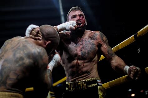 gruesome pictures highlight the brutal reality of bare knuckle boxing in the uk metro news