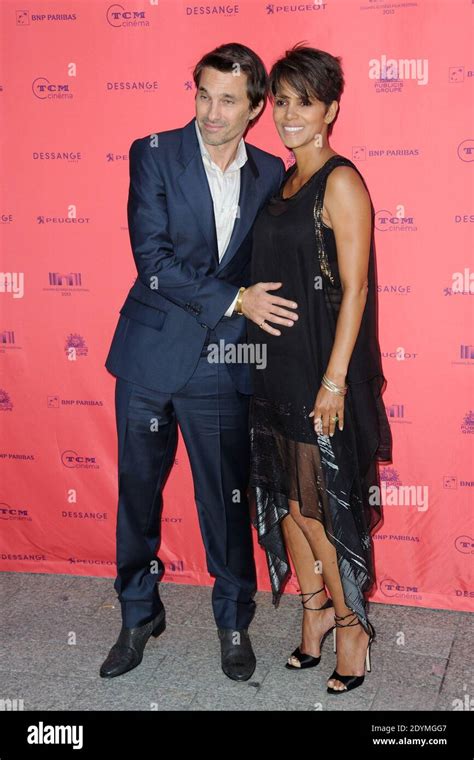 File Photo Halle Berry And Olivier Martinez Attending Toiles
