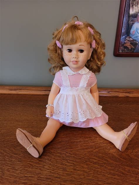 Chatty Cathy Blonde Pigtail With Brown Decal Eyes Talks Ebay