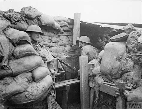 Fighting In The Trenches Trench Life Ww1 Ks2ks3 Iwm Learning