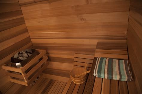 Indoor Cedar Sauna Cabin 183 X 213cm Indoor Cedar Saunas Award
