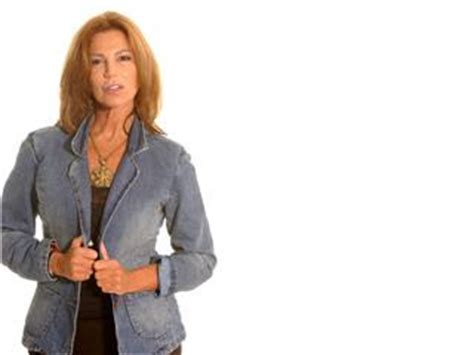 The buyer or lessee signed the contract, now lives or lived in ventura county when the contract was made, if this claim is about an offer or contract for personal, family, or household goods, services, or loans. BUM!!!!...: ANY VENTURA, ALGO DE LO POCO QUE HAY...