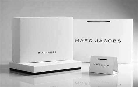 Custom Packaging Boxes White Boxes Are The Most Elegant Packaging