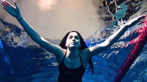 The Syrian Refugee Fulfilling Olympic Dream Inspiring Athletes Olympic Swimming Olympic Team