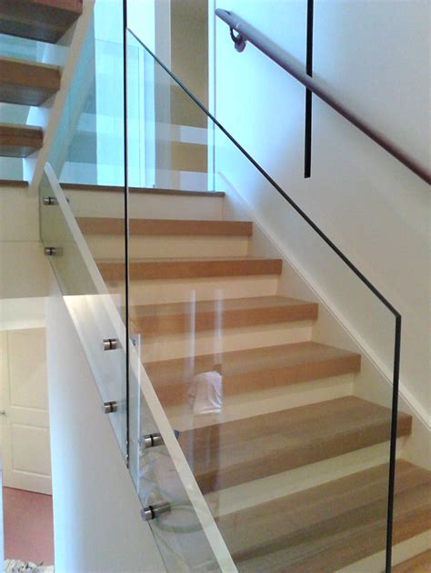 Available with stainless steel and aluminum posts in numerous powder coat colors. Glass Railings — Gaithersburg Glass Company