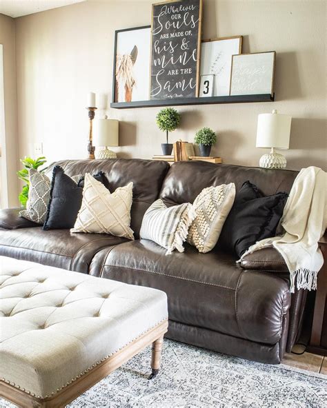 20 Wall Decor For Living Room Above Couch