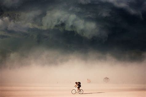 Surreal Dream Like Photos Of Burning Man Capture The Carefree Essence