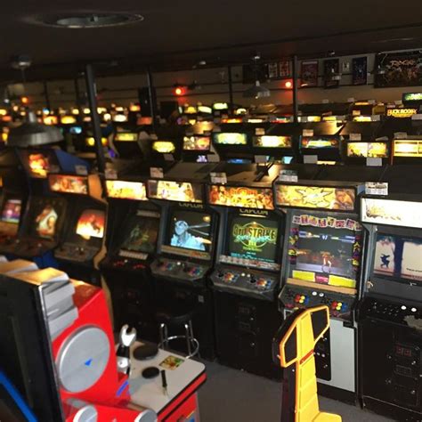 Galloping Ghost Arcade The Largest Arcade In The World 700 Arcade