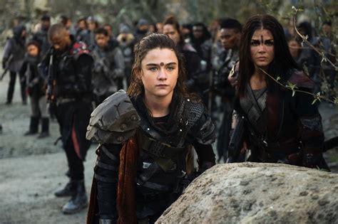 Image 5x13 Madi Octavia Nathan Indrajpeg The 100 Wiki