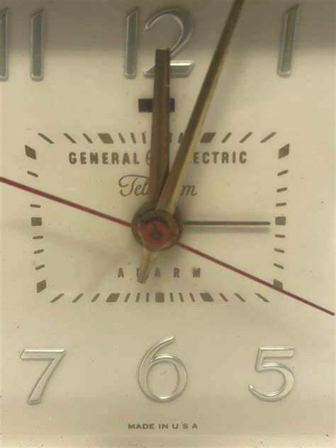 General Electric Telechron Alarm Clock Model 7HA188 4 Foot Cord Works