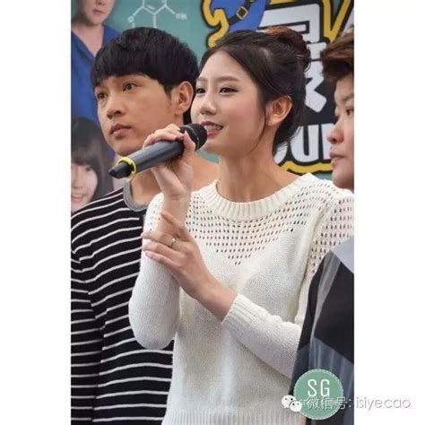 Aloysius pang, joshua tan, joyce chu and others. joycechu四葉草#‎最佳伙扮‪#現場活動照大爆料 - 每日頭條