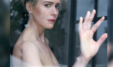 Sarah Paulson Topless For Provocative Photo Shoot With W Magazine Daily Mail Online