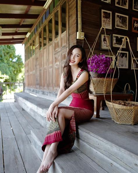Pin On Mature Thai Women Photos