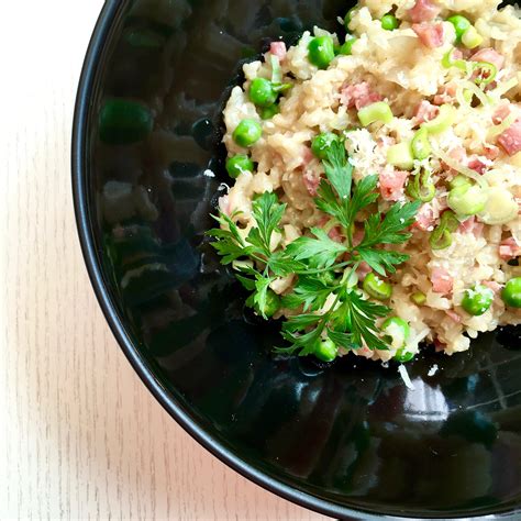 Risotto au riz complet petits pois jambon parmesan