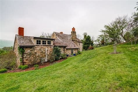 Historic Stoney Brook Farm C1820 Garage Farmhouse Remodel House