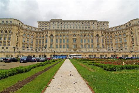 Palace Of The Parliament In Bucharest Romania 2022