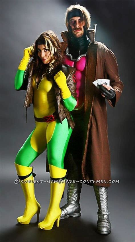 Coolest Gambit And Rogue Couple Costume Couples Costumes Cosplay