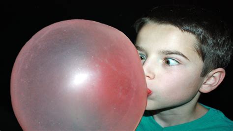 Bubble Gum Blowing Contest Youtube
