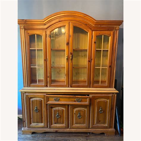 Vintage Broyhill Oak China Cabinet Aptdeco