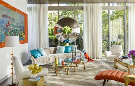 Unlike modern design, contemporary design doesn't refer to a specific period of time—it's though contemporary design is, by nature, fairly ambiguous, there are a few qualities that help define the. When Traditional Interiors Meet Bold Contemporary Art and ...