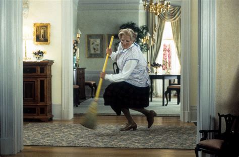Five Reasons Why You Should Rewatch Mrs Doubtfire Tonight