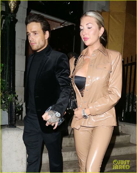 Full Sized Photo Of Liam Payne Holds Hands Kate Cassidy Date Night 02
