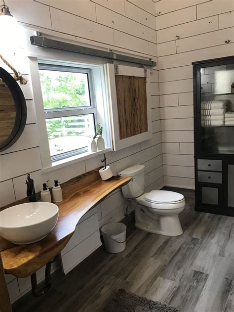 Aside from that, garage walls are finished like bathroom walls. Pin by Keith Kidwell on IH Porch & Garage Ideas | Framed ...