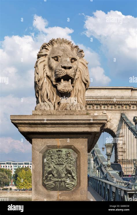 Budapest Lion Pedestal Arch Hi Res Stock Photography And Images Alamy