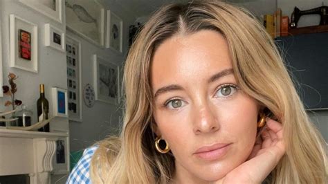 Keeley Hazell Wiki Age Parents Babefriend Family Height Book Nationality Net Worth