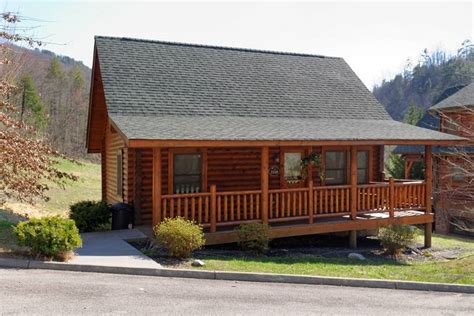 Moose Inn 2 Bedroom Cabin Rental Smoky Mountain Ridge Pigeon