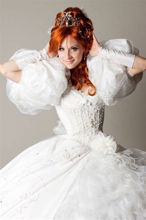 Giselle Redhead Costume Princess Cosplay Wedding Dresses