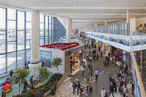Laguardia Airport Opens First Gates At Hok Designed New Terminal B Hok