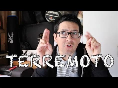 Tres fuertes sismos consecutivos, uno de magnitud de más de 8 grados se desataron en nueva zelanda poniendo a todos en emergenica. Sobre el Terremoto en Nueva Zelanda - YouTube