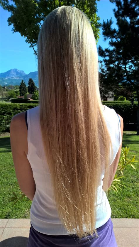 Mèches blondes sur cheveux très longs + shampoing ...