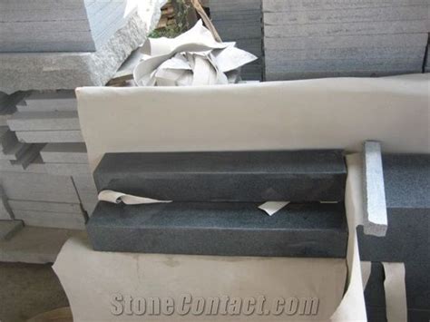 China Dark Grey Granite G654 Tombstonepolished G654 Granite Cross