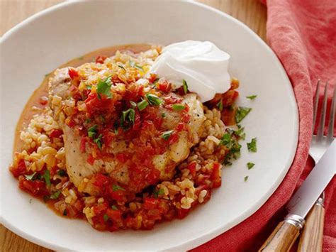 Top with broccoli florets and chicken. Chicken and Rice Paprikash Casserole Recipe | Food Network ...