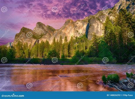 Evening In Yosemite Valley Stock Photo Image Of Blue 148826292